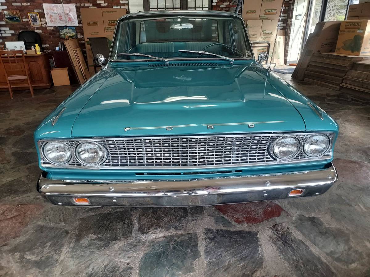 Ford-fairlane-500-1963-green-1