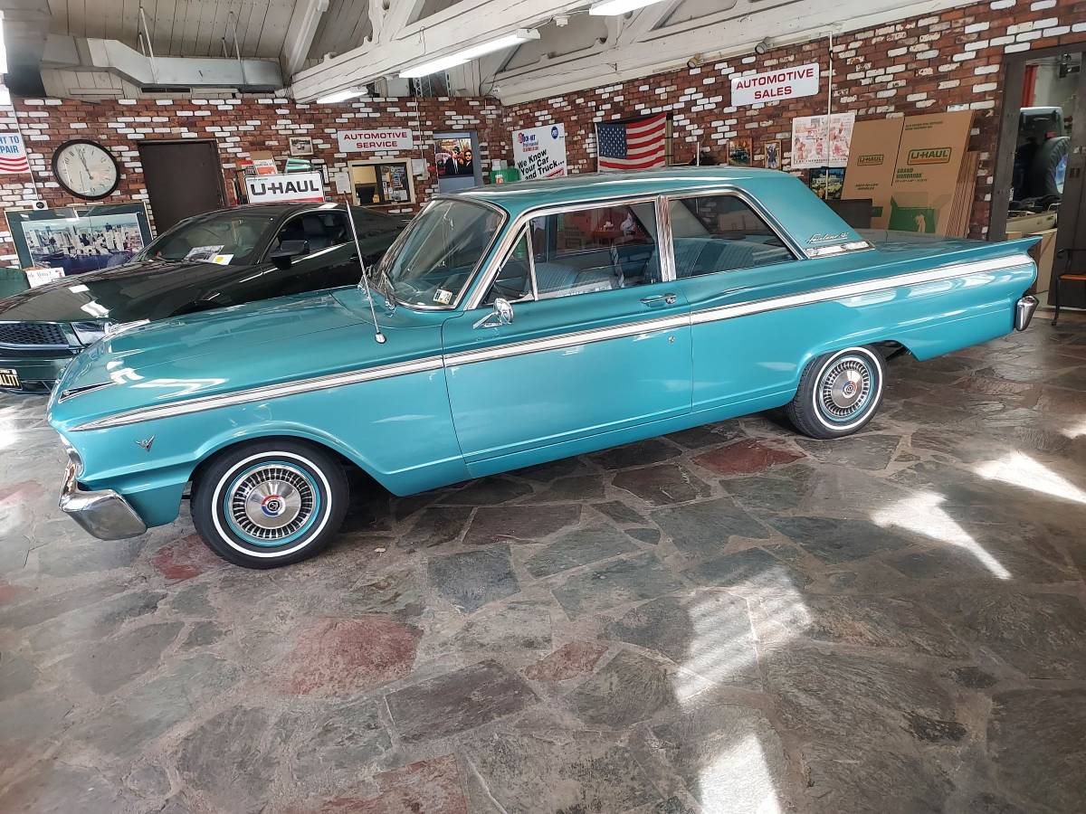 Ford-fairlane-500-1963-green-3