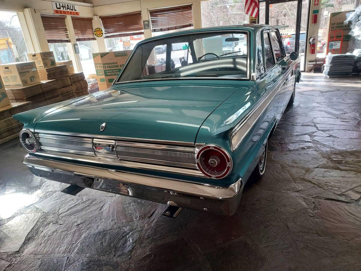 Ford-fairlane-500-1963-green-6