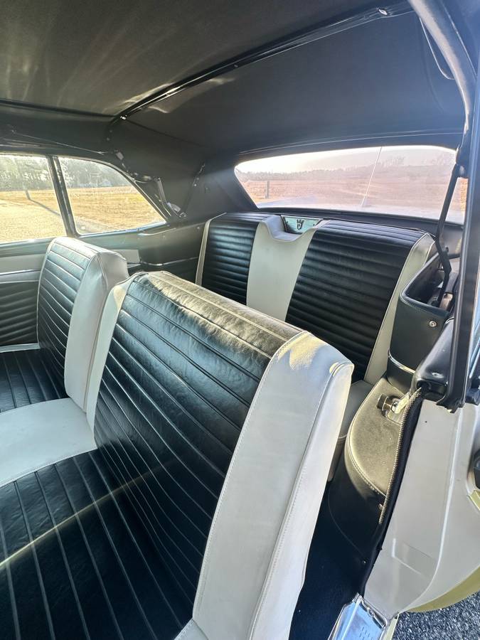 Ford-fairlane-500-convertible-1957-yellow-5