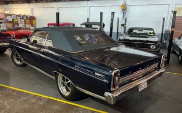 Ford-fairlane-convertible-1966-blue-11