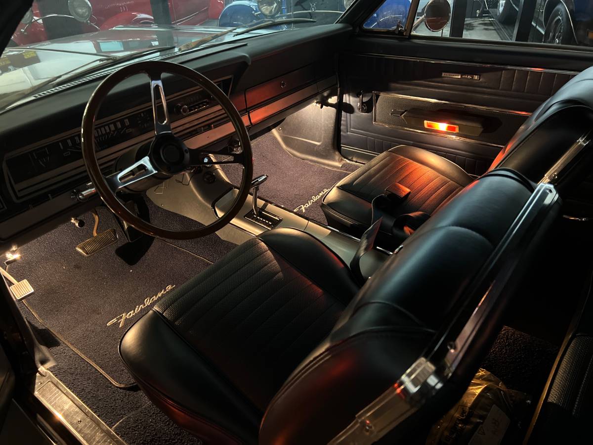 Ford-fairlane-convertible-1966-blue-7