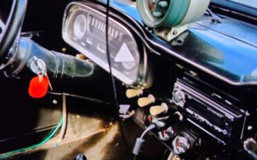 Ford-falcon-1960-grey-10