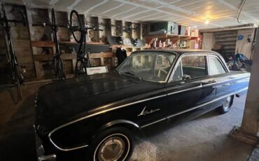 Ford-falcon-1961-black