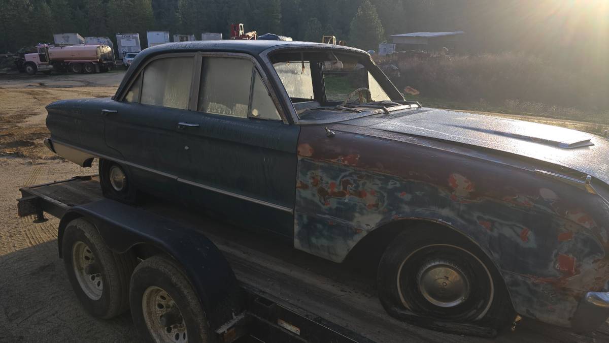 Ford-falcon-1962-blue-1