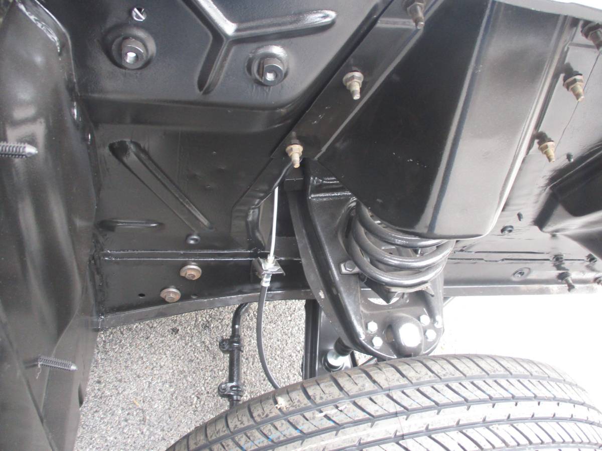 Ford-falcon-1965-black-10