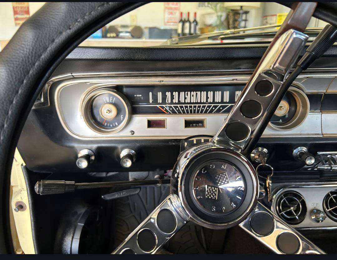 Ford-falcon-sprint-1964-yellow-4