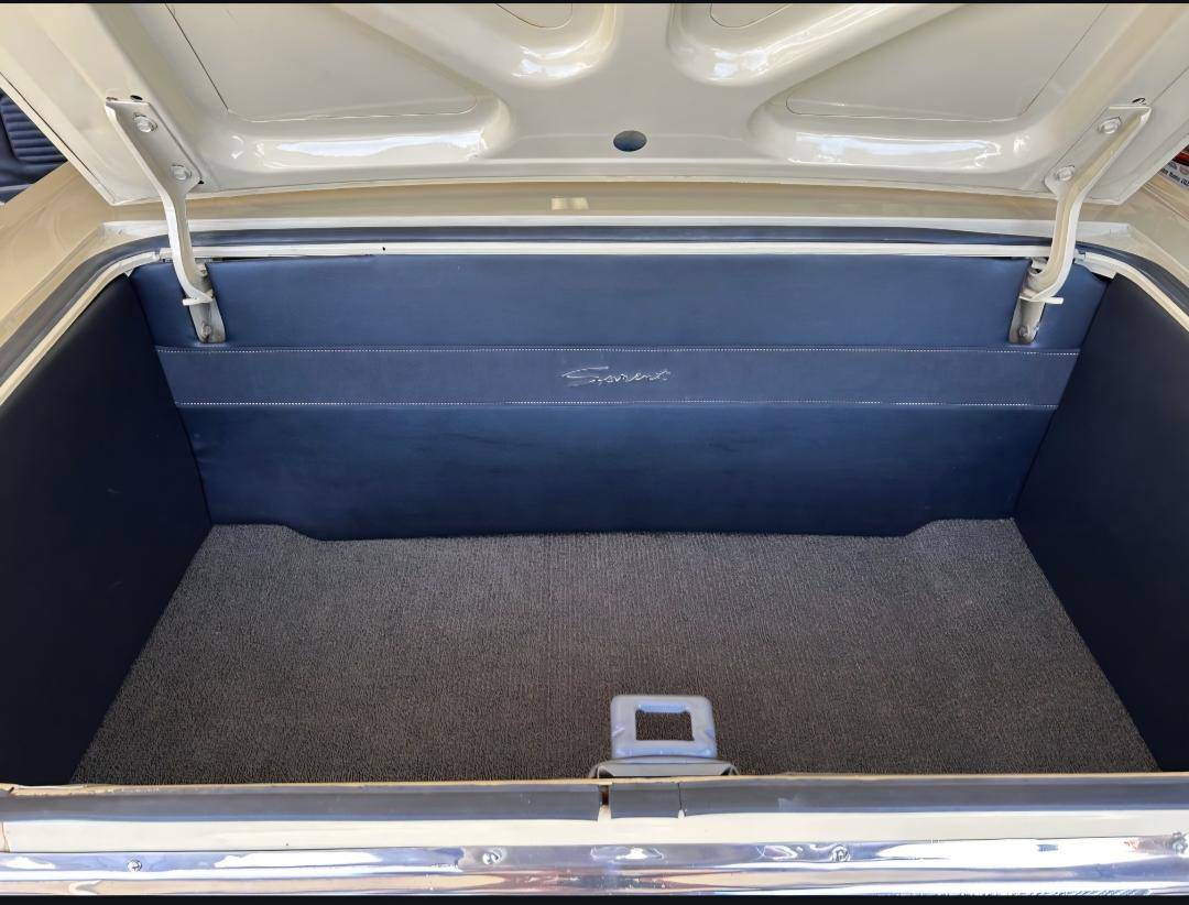 Ford-falcon-sprint-1964-yellow-5