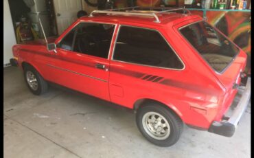 Ford-fiesta-1978-red-5