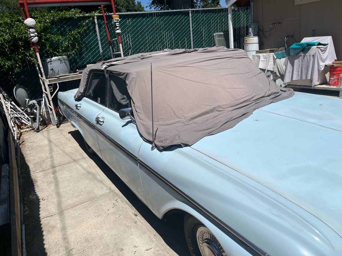 Ford-galaxie-1962-blue-2