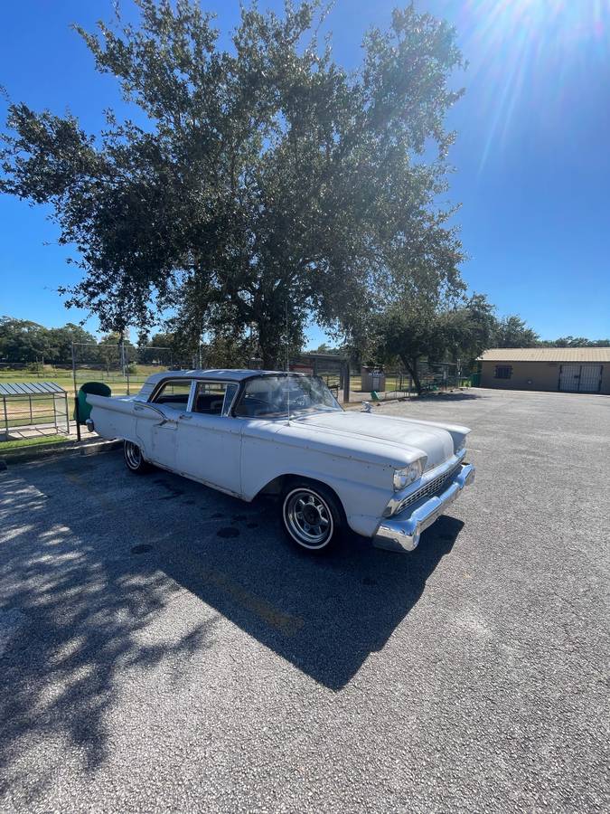 Ford-galaxie-500-1959-silver-5