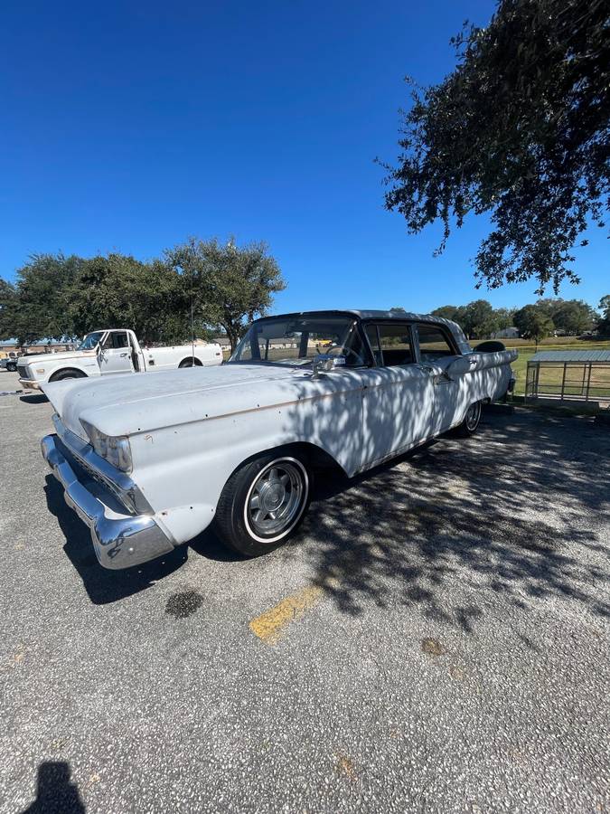 Ford-galaxie-500-1959-silver-8