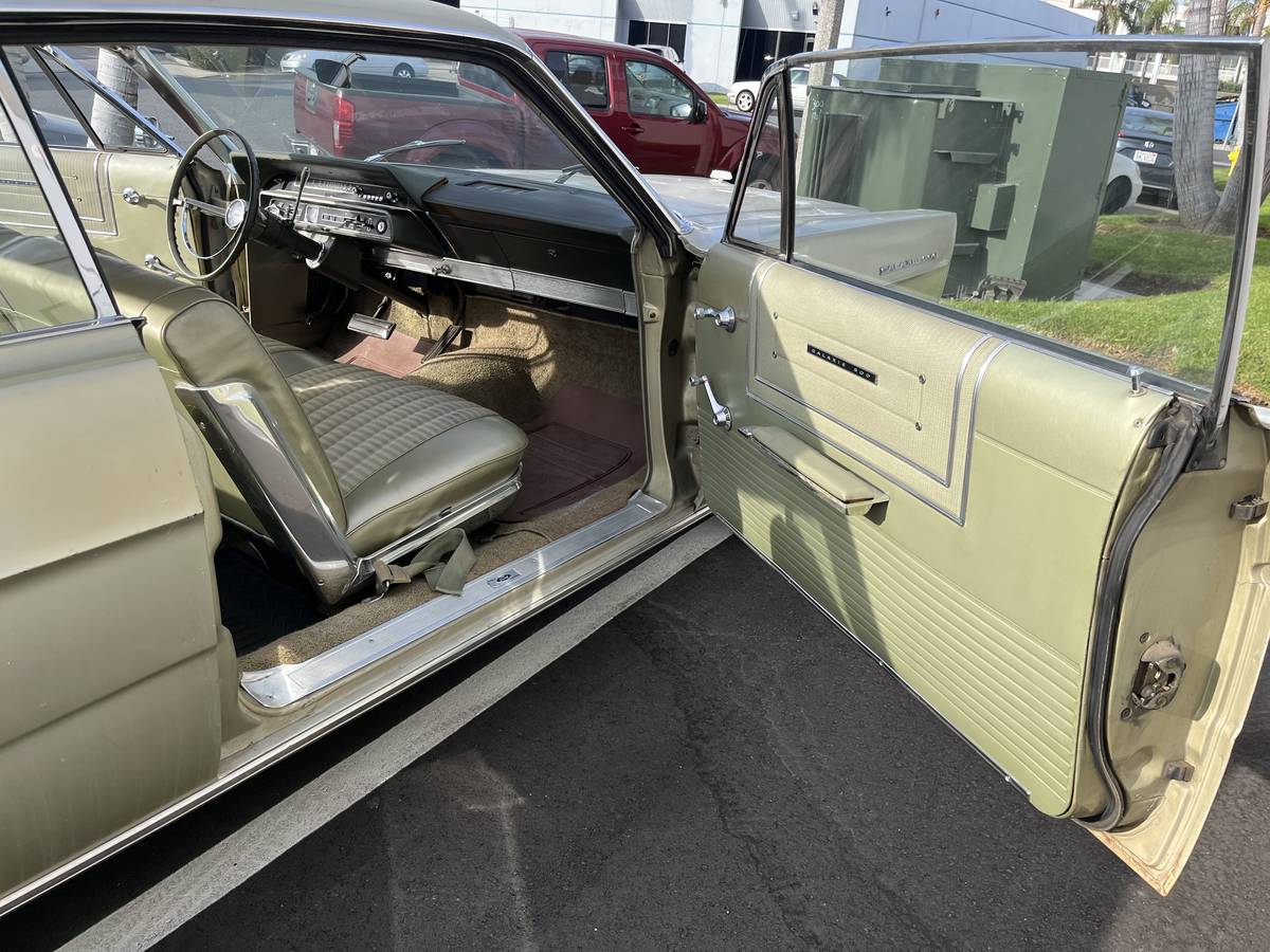 Ford-galaxie-500-1965-green-13