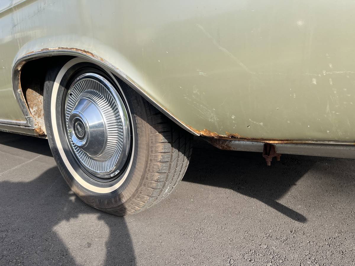 Ford-galaxie-500-1965-green-23