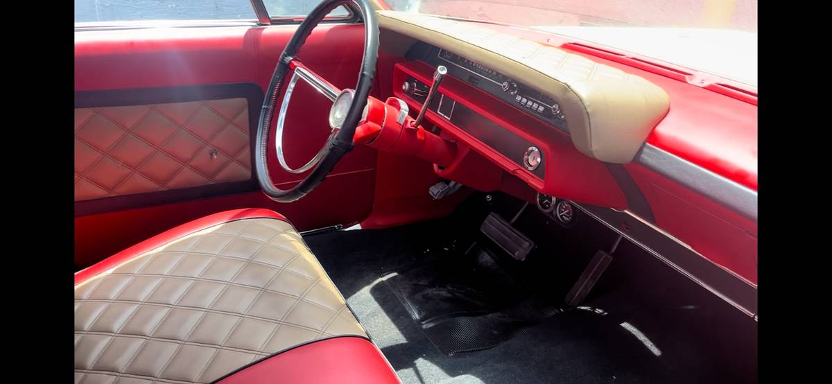 Ford-galaxie-500-1966-white-1