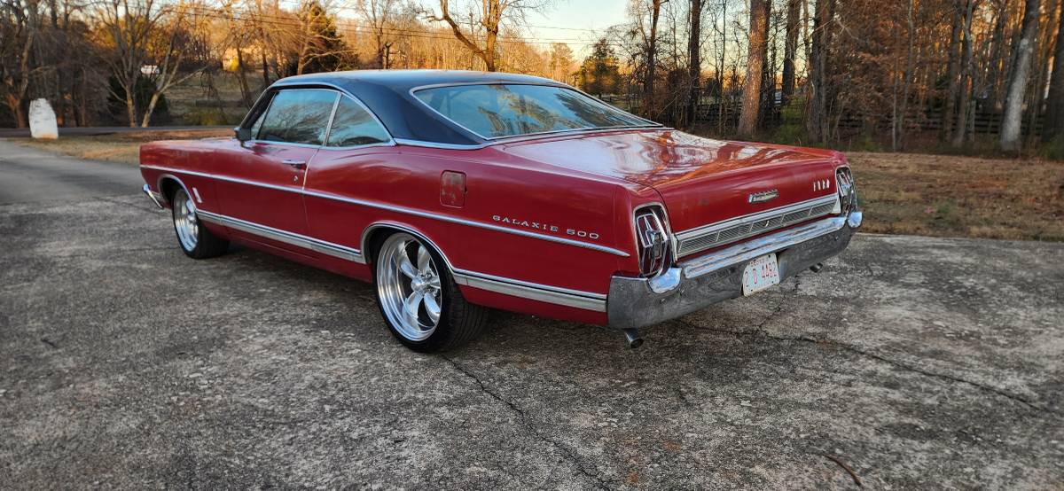 Ford-galaxie-500-1967-5