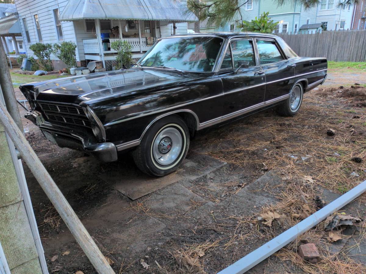 Ford-galaxie-500-1967-black-2