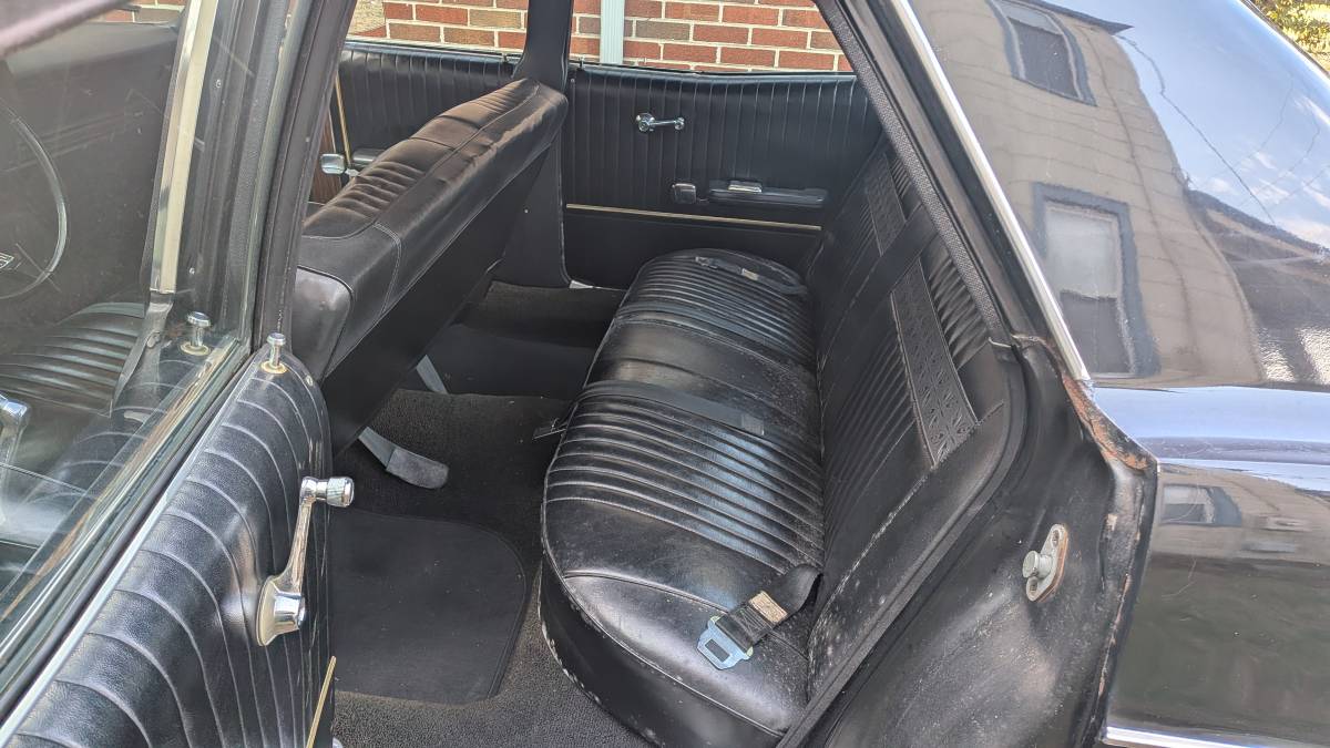 Ford-galaxie-500-1967-black-3