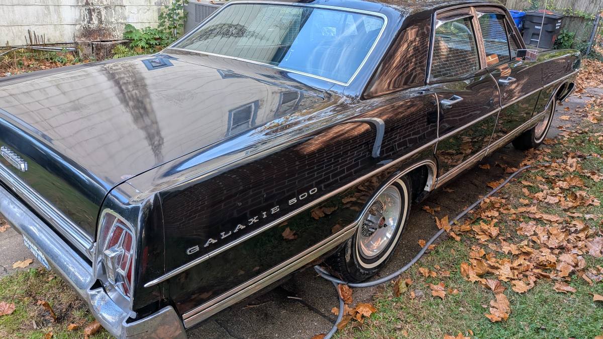 Ford-galaxie-500-1967-black-6