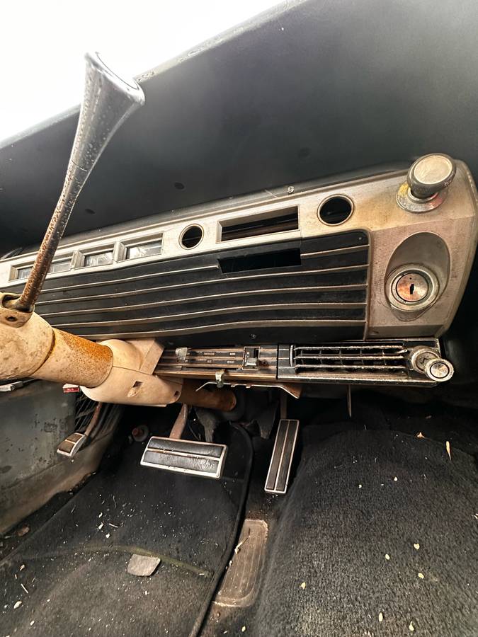 Ford-galaxie-500-1967-red-23