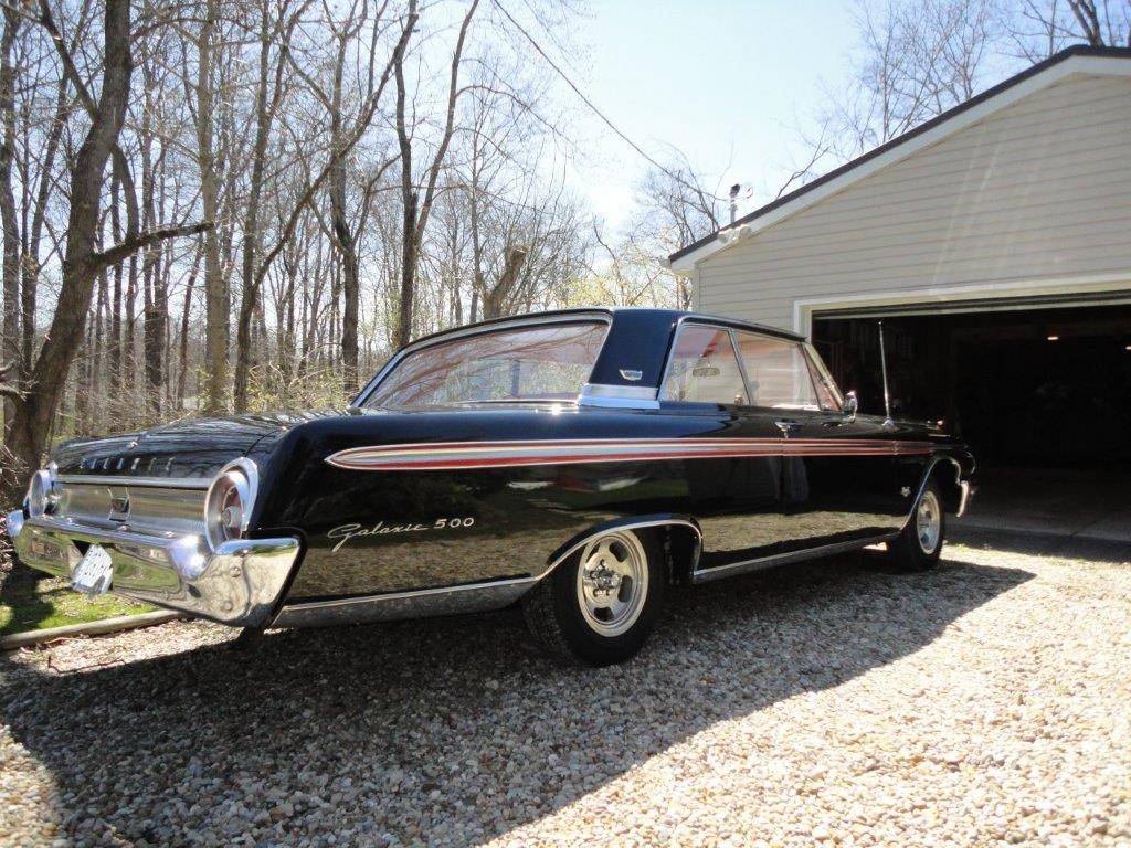 Ford-galaxie-500-club-victoria-coupe-1962-black-7