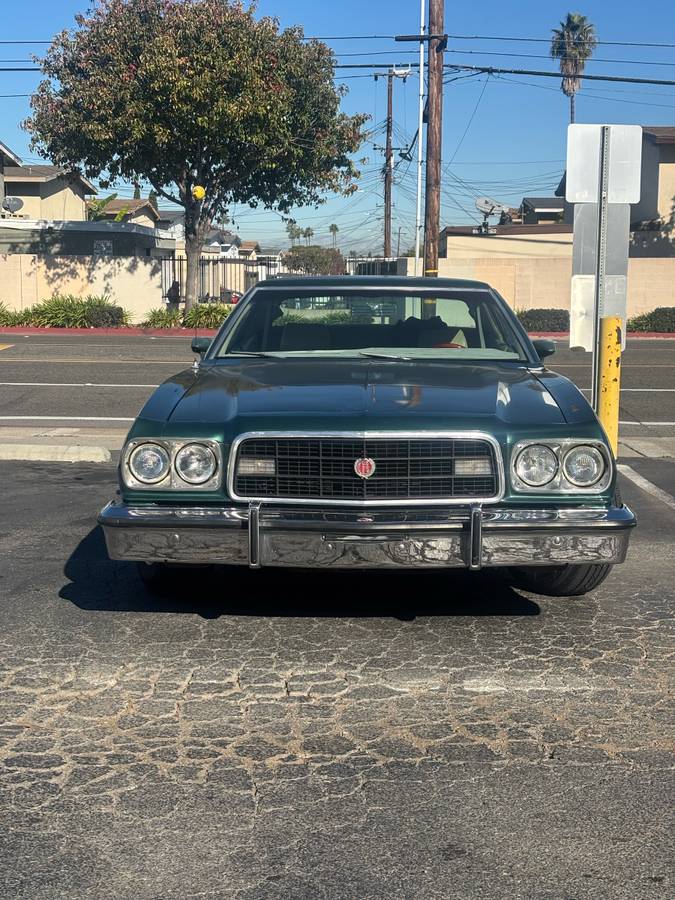 Ford-gran-torino-1973-green-7