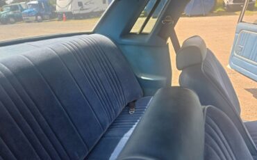 Ford-granada-1980-white-14