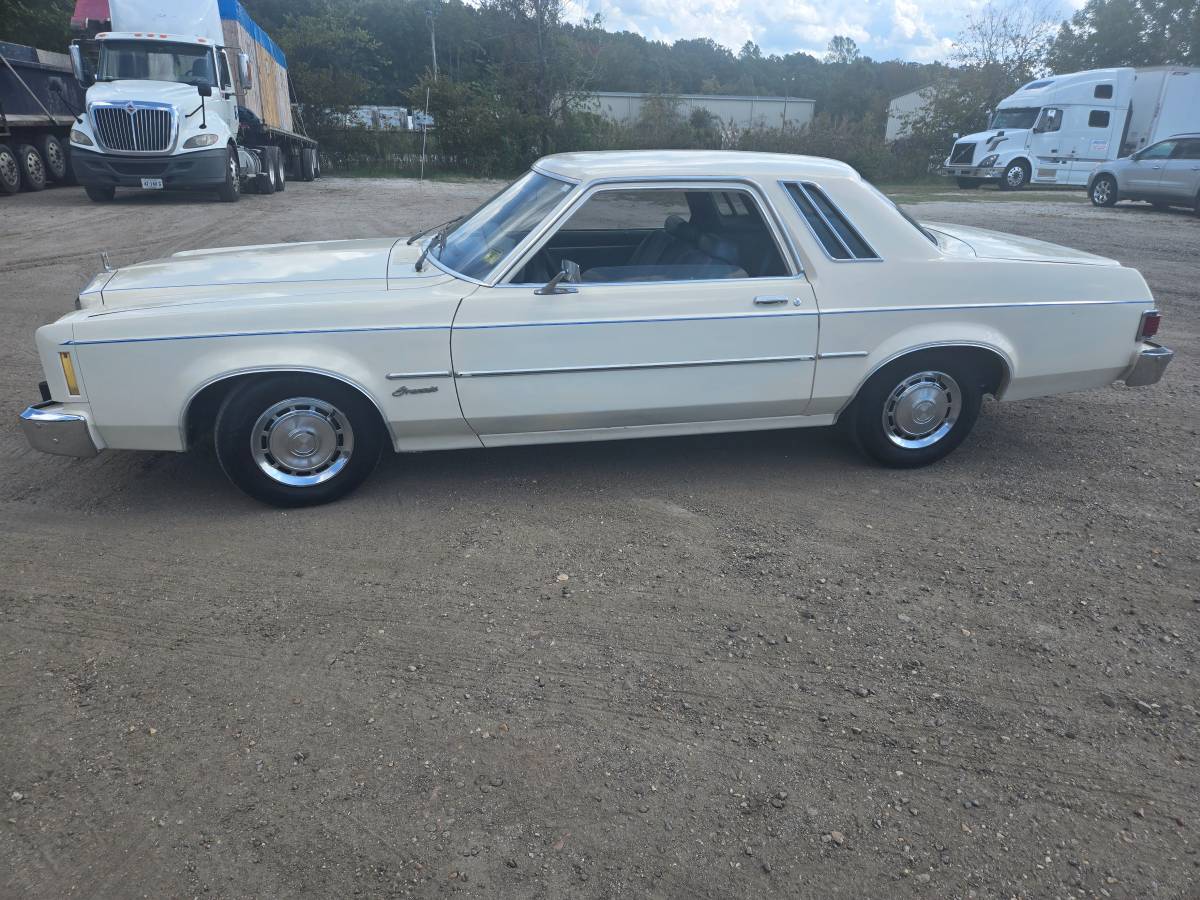 Ford-granada-1980-white-7