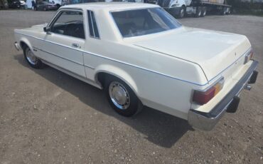 Ford-granada-1980-white-8