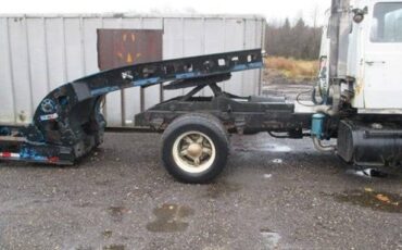 Ford-l9000-diesel-1979-3