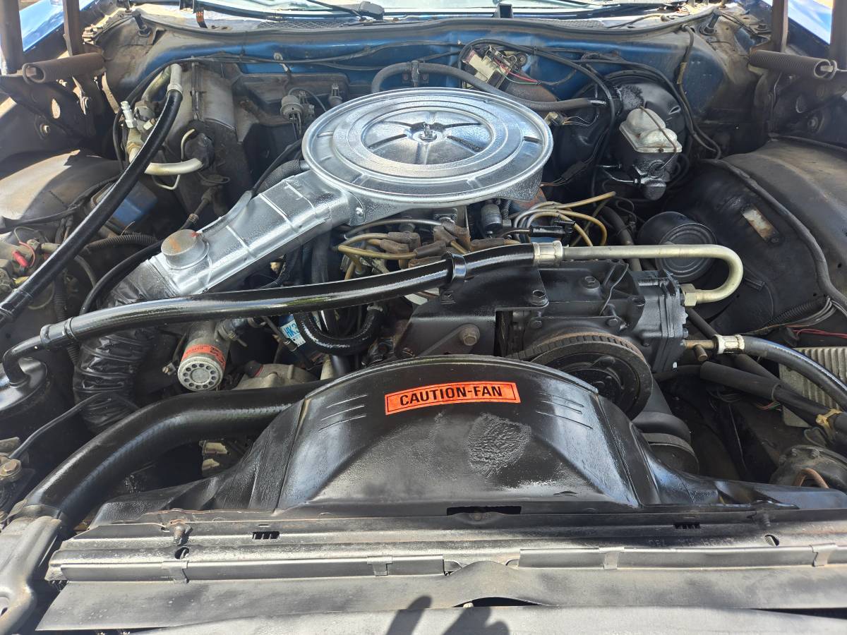 Ford-ltd-ii-1977-blue-21