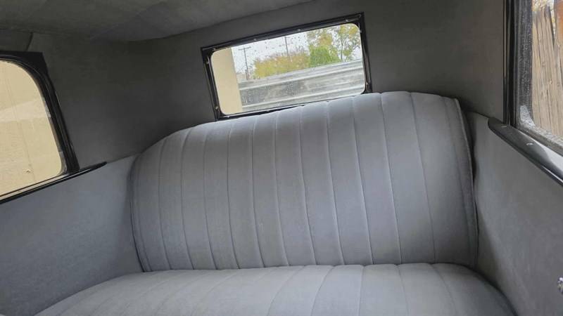 Ford-model-a-1930-black-13