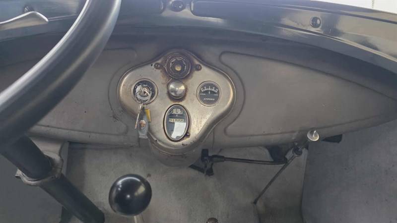 Ford-model-a-1930-black-16