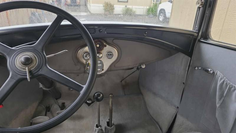 Ford-model-a-1930-black-20