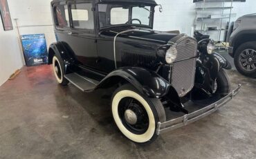 Ford-model-a-1930-black-7