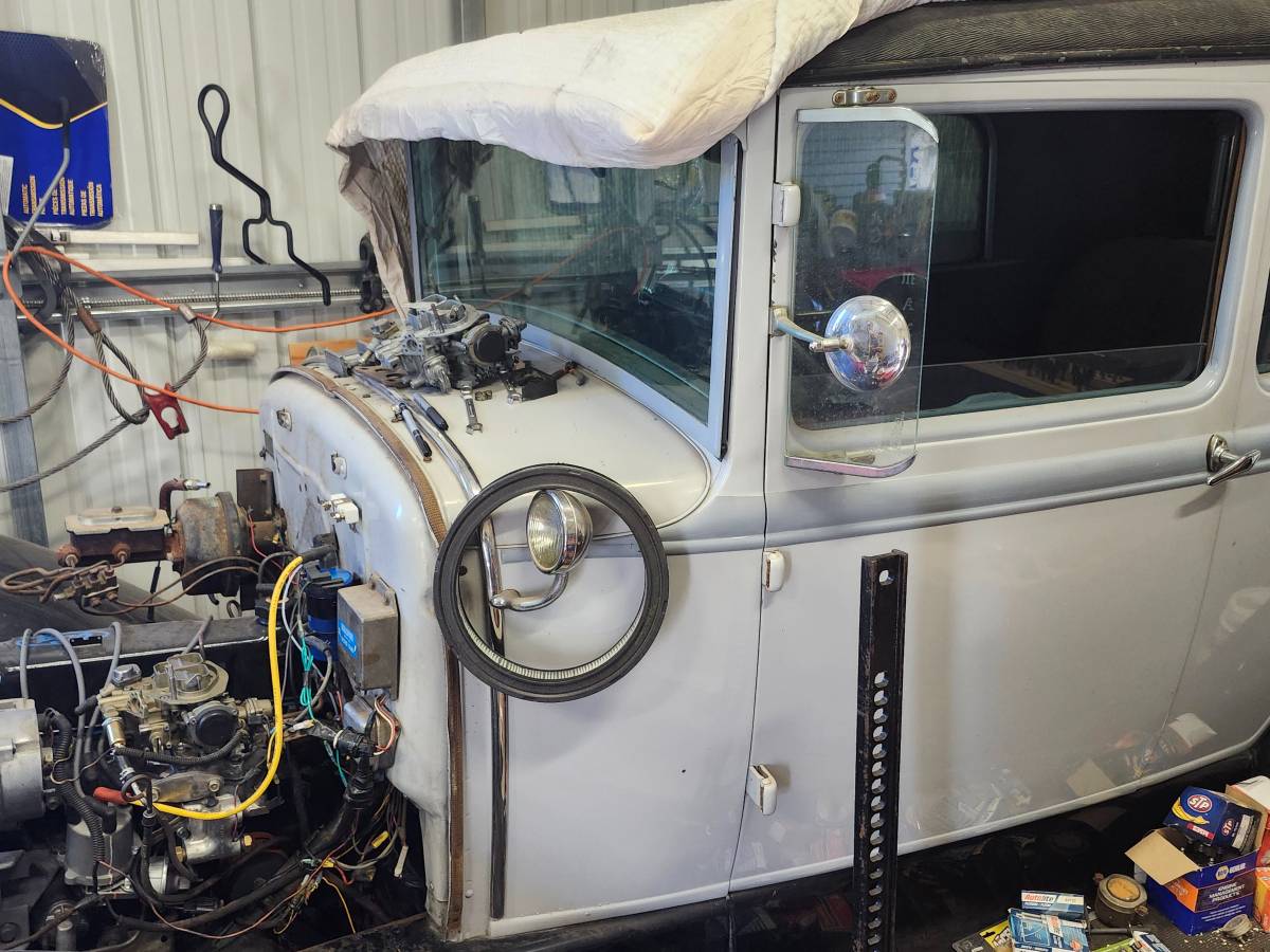 Ford-model-a-1930-grey-1