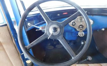 Ford-model-a-1931-blue-11