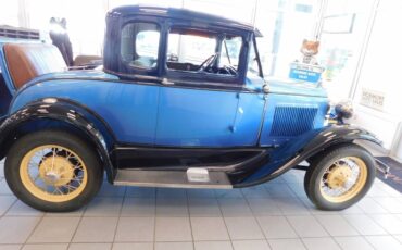 Ford-model-a-1931-blue-18