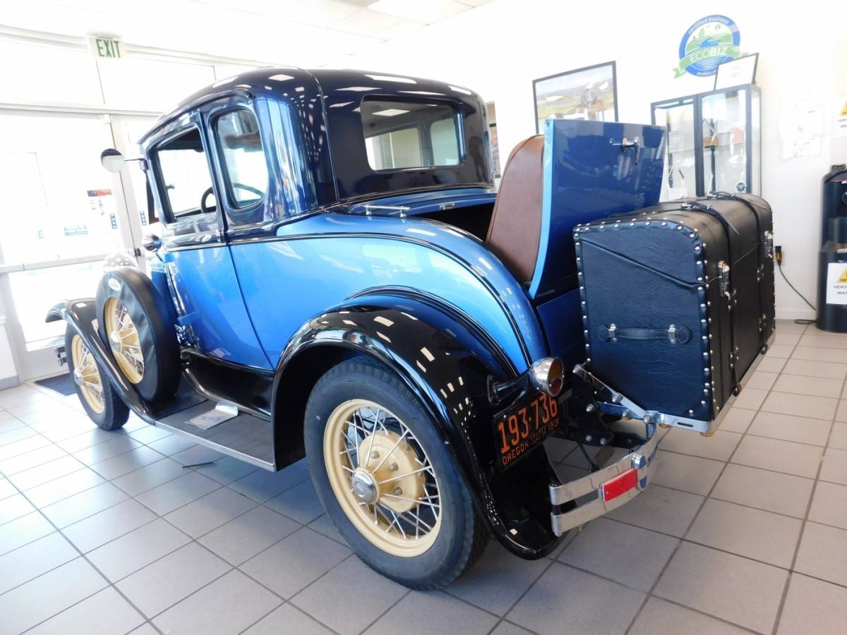 Ford-model-a-1931-blue-2