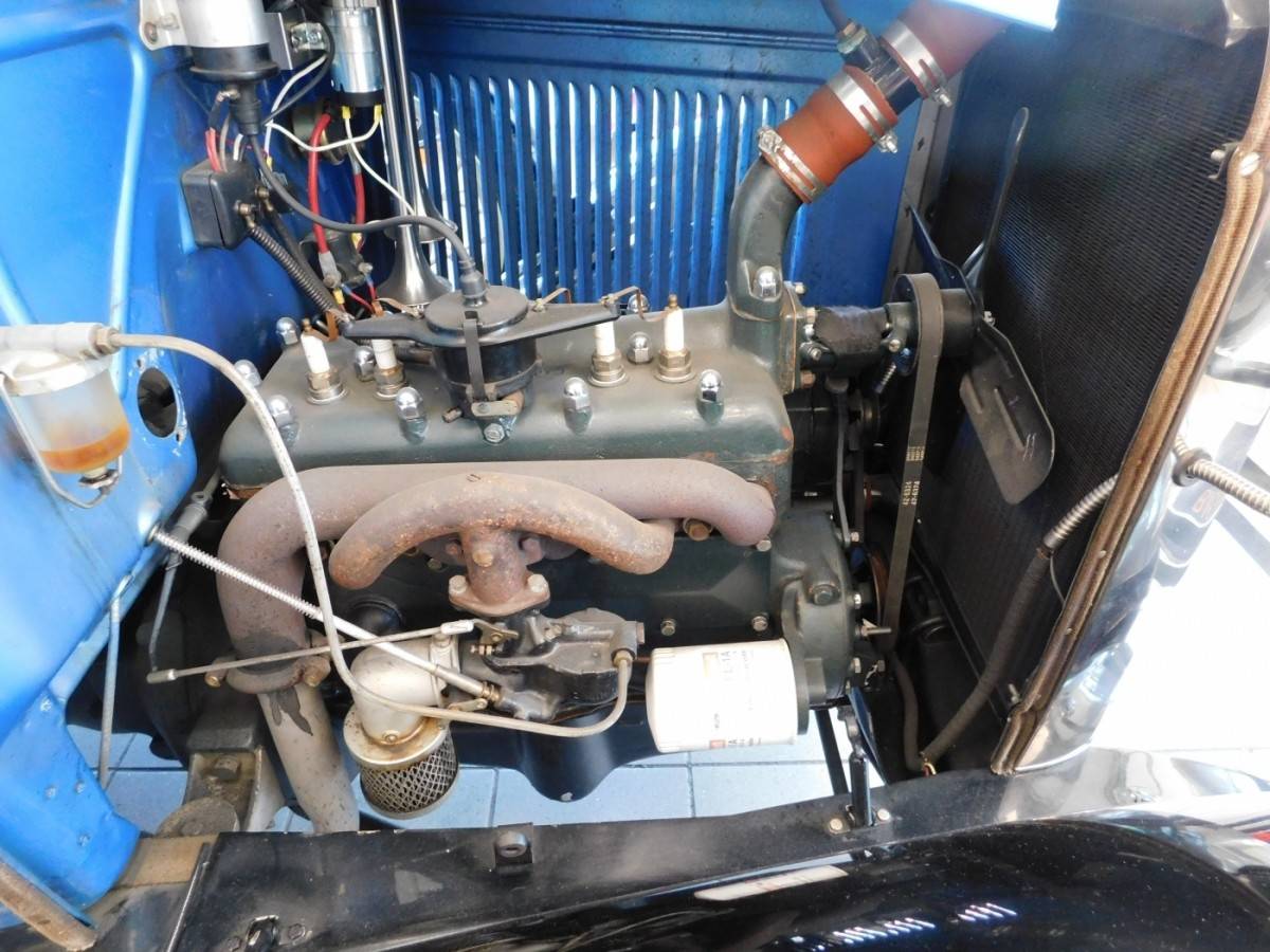 Ford-model-a-1931-blue-8