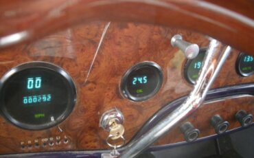 Ford-model-a-coupe-1931-purple-11