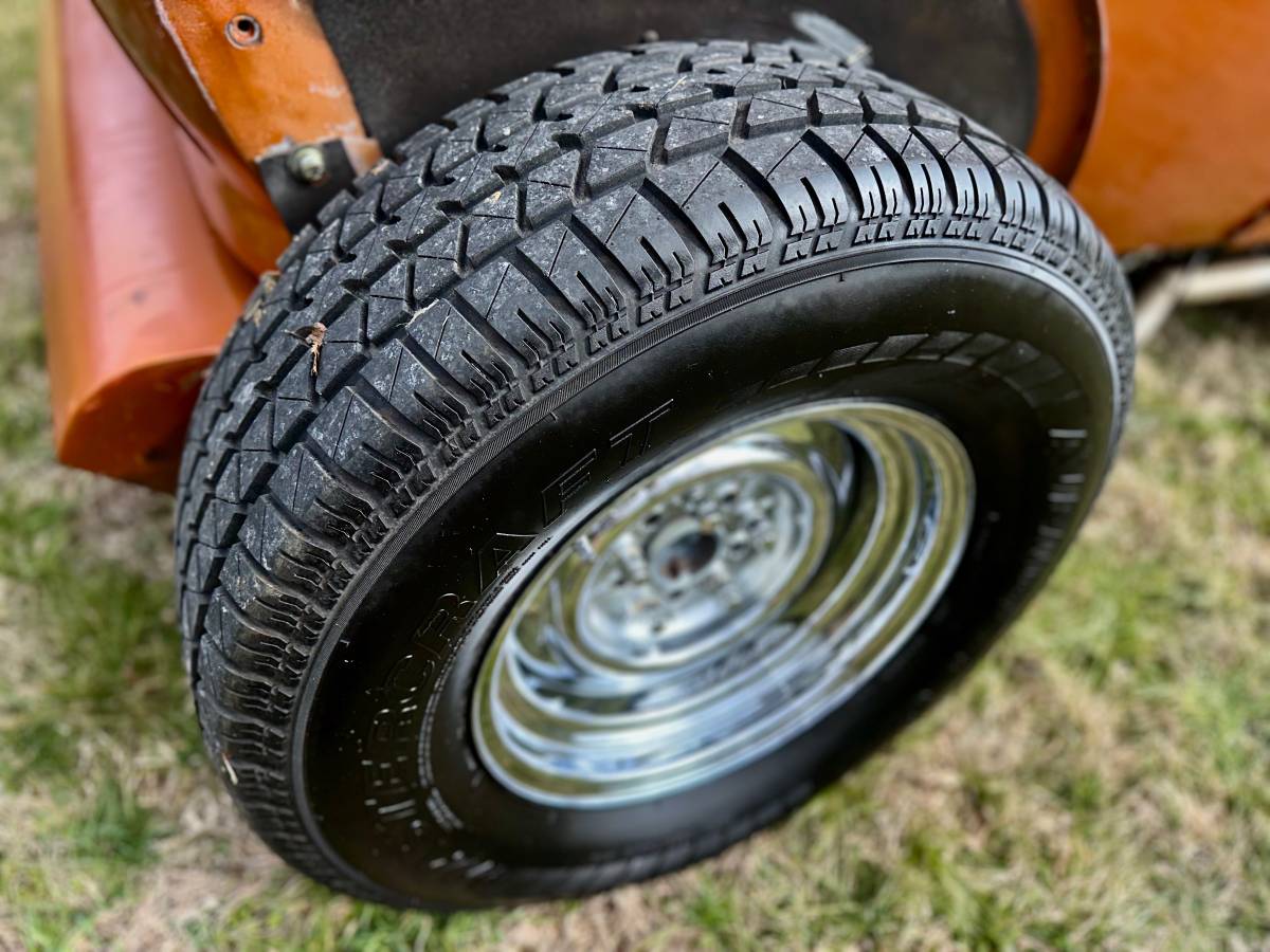 Ford-model-a-sedan-1928-custom-16