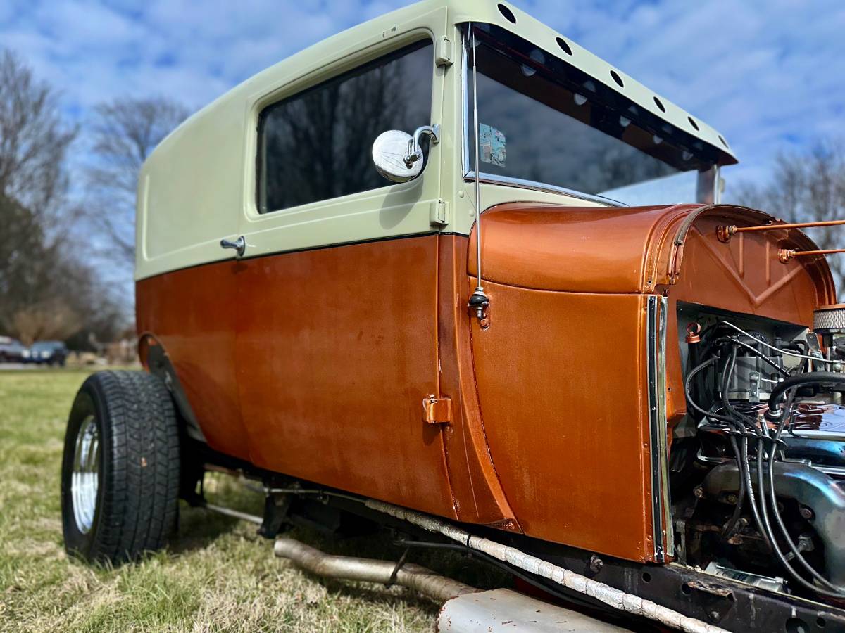 Ford-model-a-sedan-1928-custom-7