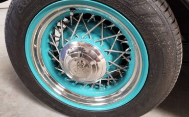 Ford-model-a-sedan-delivery-1928-black-4