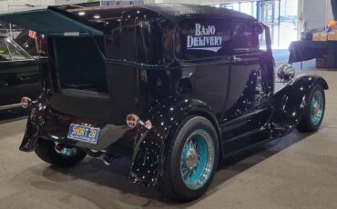 Ford-model-a-sedan-delivery-1928-black-8