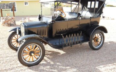 Ford-model-t-1917-black-1