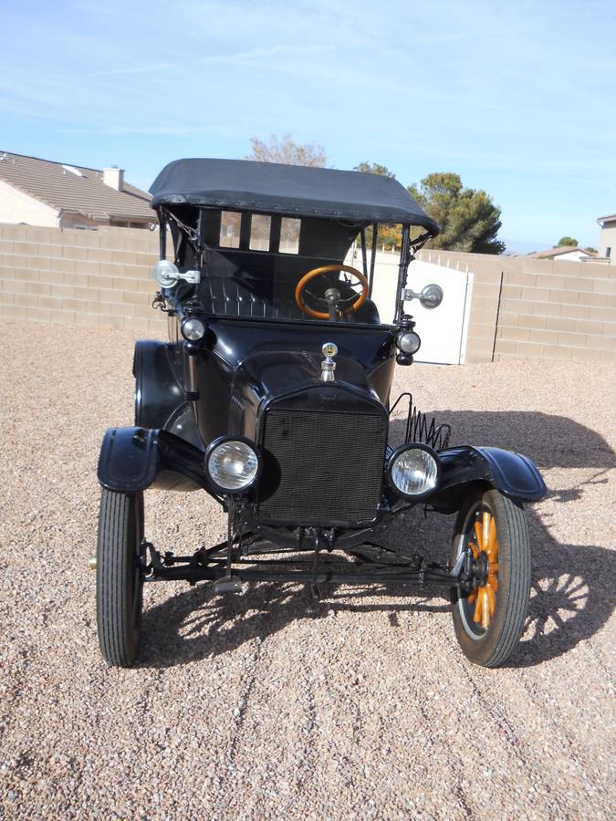 Ford-model-t-1917-black-5