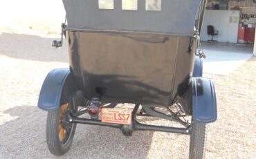 Ford-model-t-1917-black-6