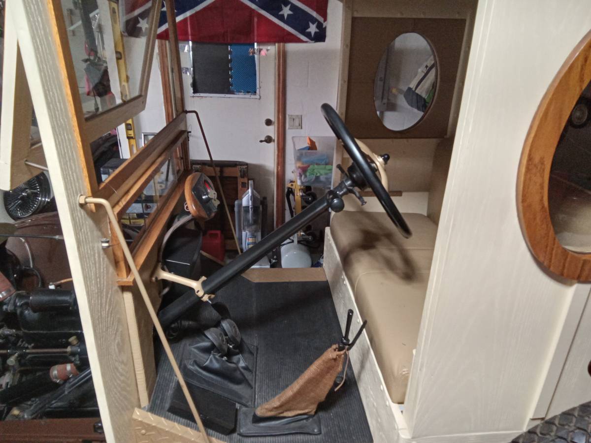 Ford-model-t-1921-brown-14