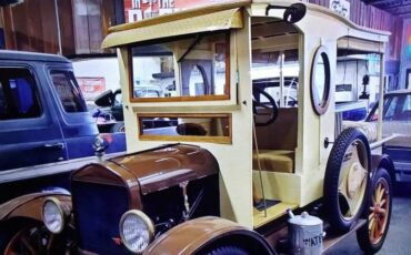 Ford-model-t-1921-brown-4